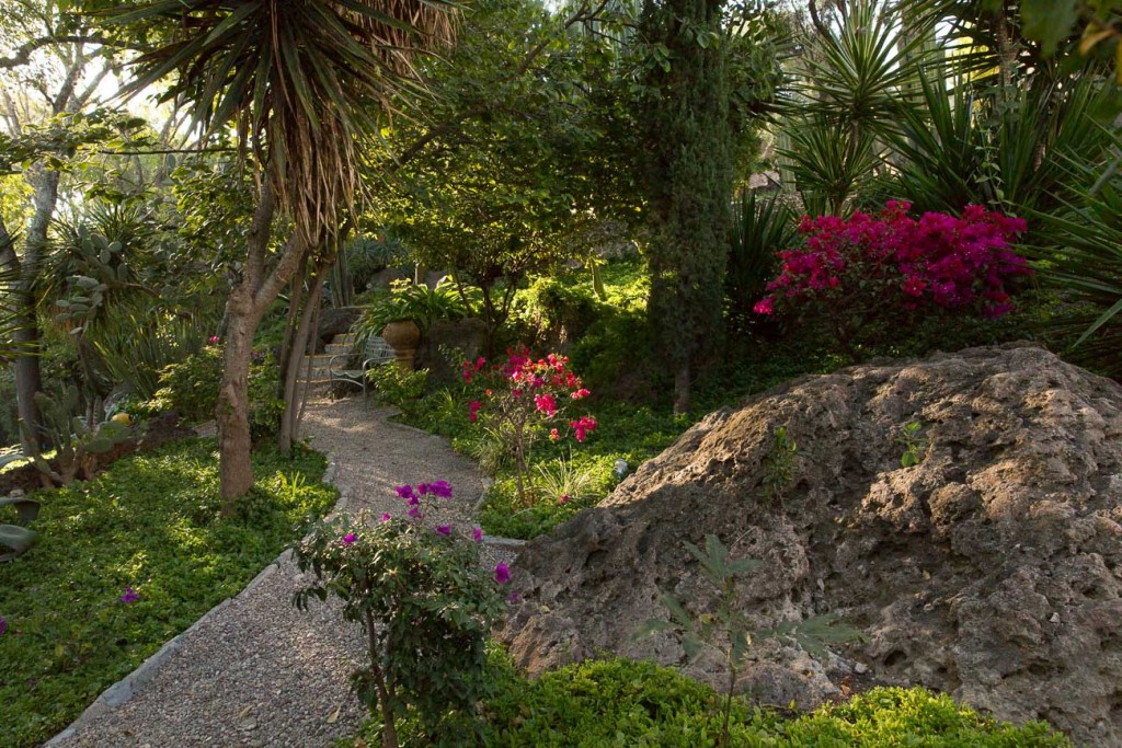 Villas Xichu Garden Path